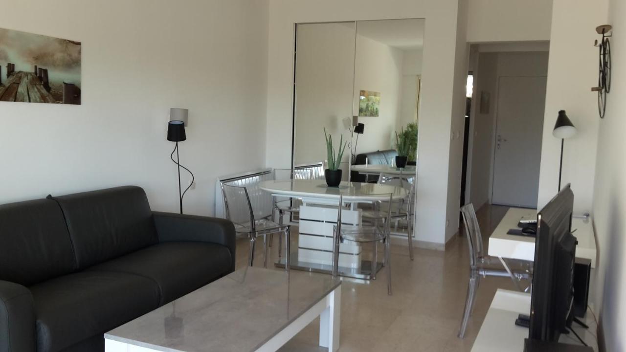Appartement Bord De Mer Marina Baie Des Anges Villeneuve-Loubet Kültér fotó